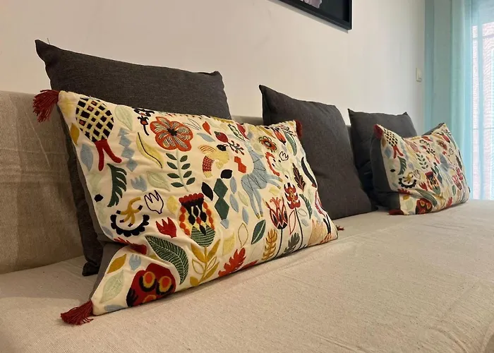 Gades De La Caleta Con Terraza Grupo Ac Gestion * Cádiz