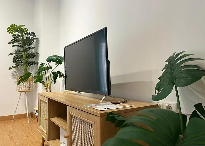 Gades De La Caleta Con Terraza Grupo Ac Gestion *