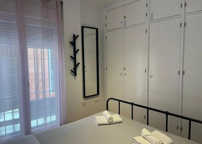 Gades De La Caleta Con Terraza Grupo Ac Gestion Apartment